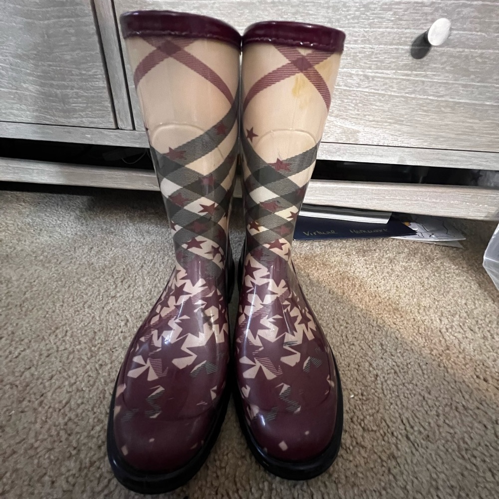 burberry rain boots bloomingdale's